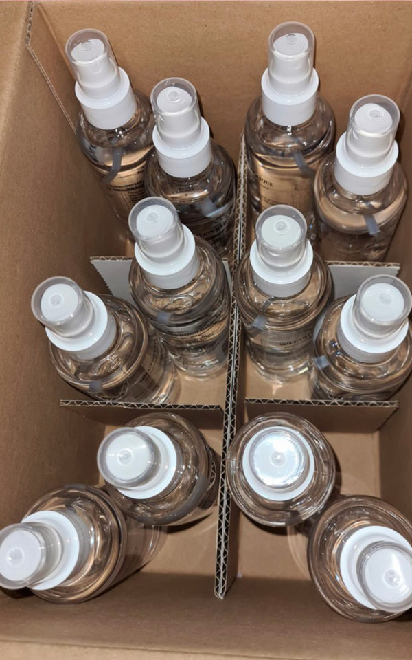 Solution hydro-alcoolique <br> lot de 12 sprays de 250 ml – Image 2